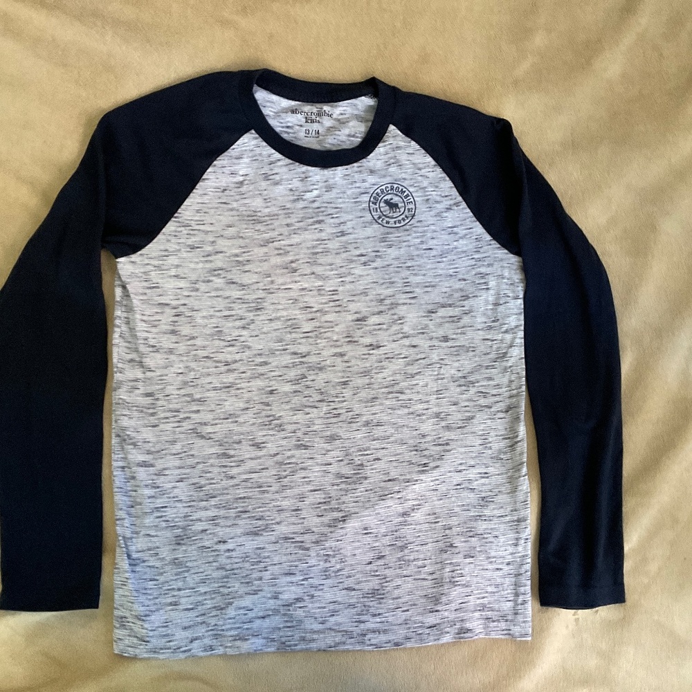 Abercrombie boy tee